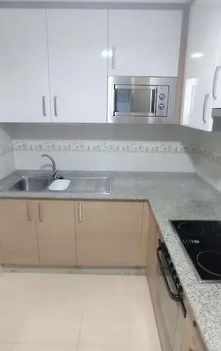 Playa Con Terraza Διαμέρισμα *